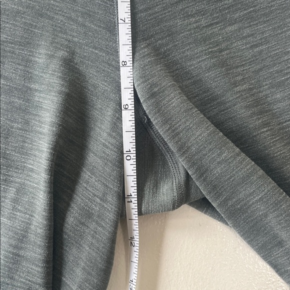 Athleta Salutation Stash Pocket II 7/8 Tight in Powervita - Picture 8 of 10